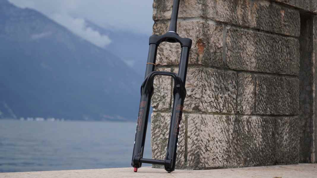 Neue Federgabeln für Kinder und Hardcore-Biker