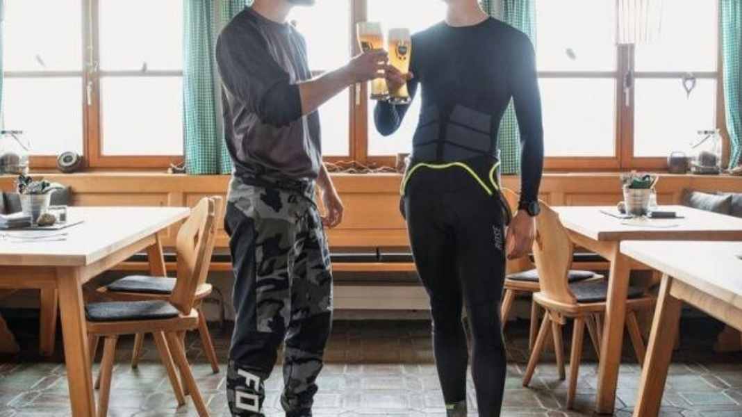 12 enge und weite MTB-Winterhosen im Vergleich
