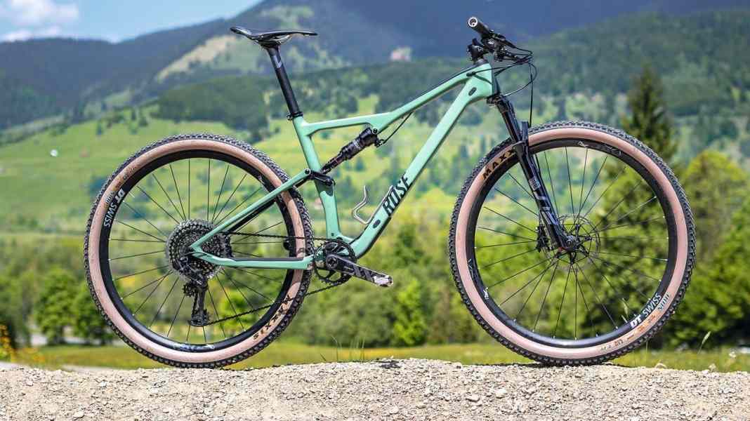 Marathon-Fully Rose Thrill Hill im BIKE-Test