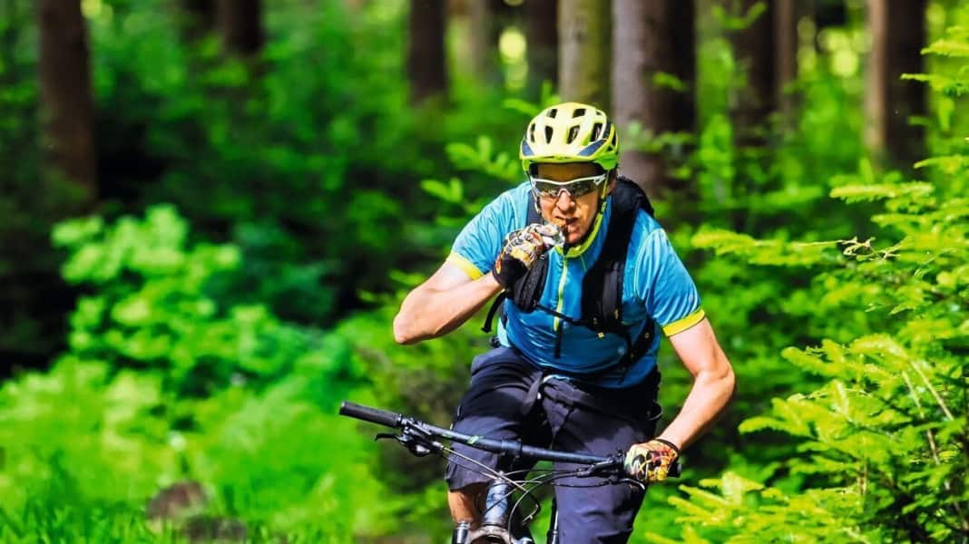 Bringen Obstriegel wirklich Power auf der Bike-Tour?