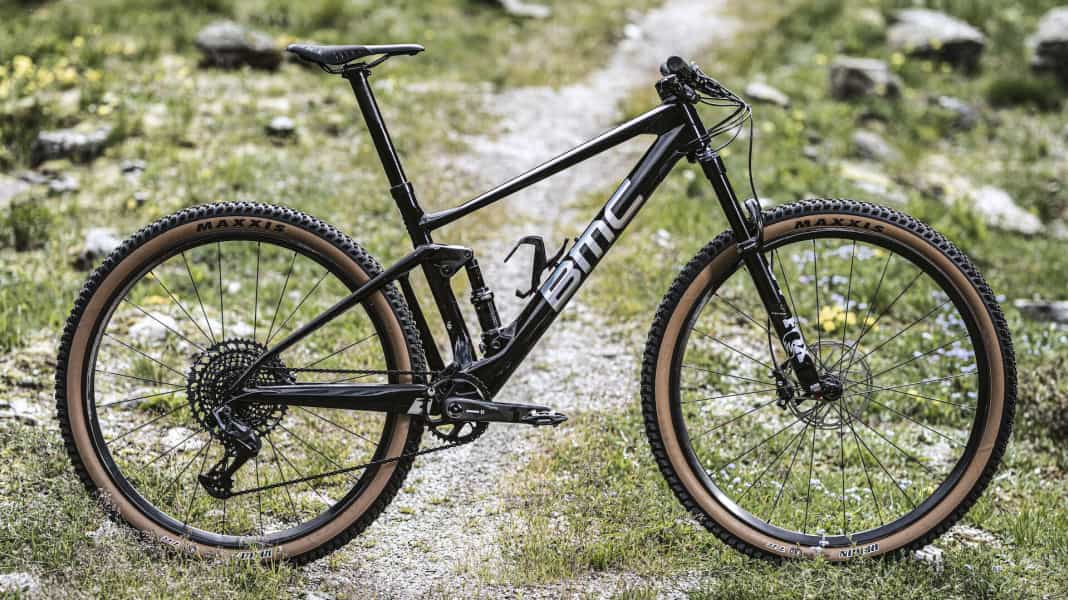 Fourstroke LT: Schweizer Race-Fully auf Steroiden
