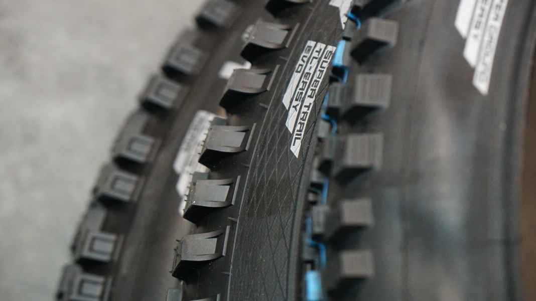 Alle Super? Schwalbe krempelt alle MTB-Reifen um