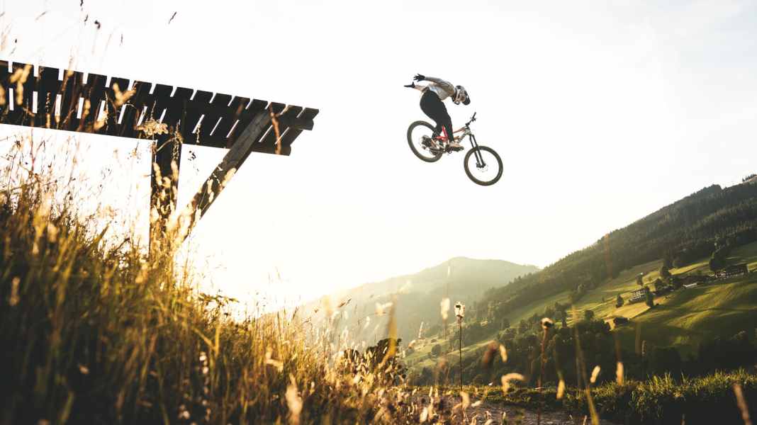 Shooting a video – Fabio Wibmer: My 9to5