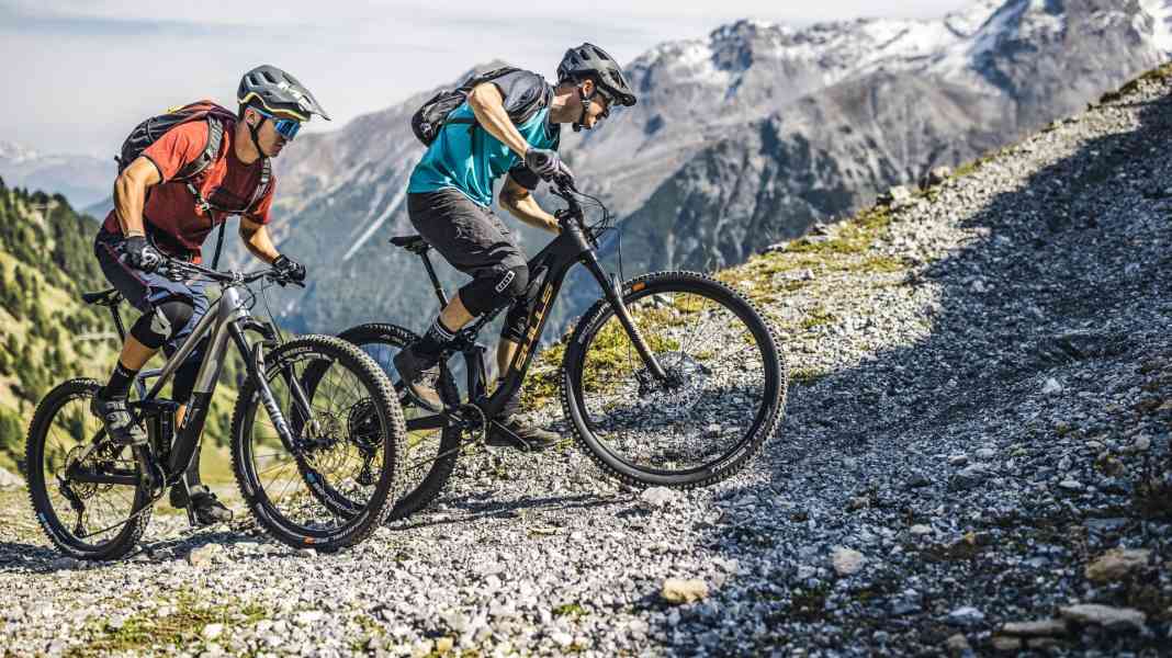 Kaufberatung: All-Mountain-Bikes im Best-Of-Test
