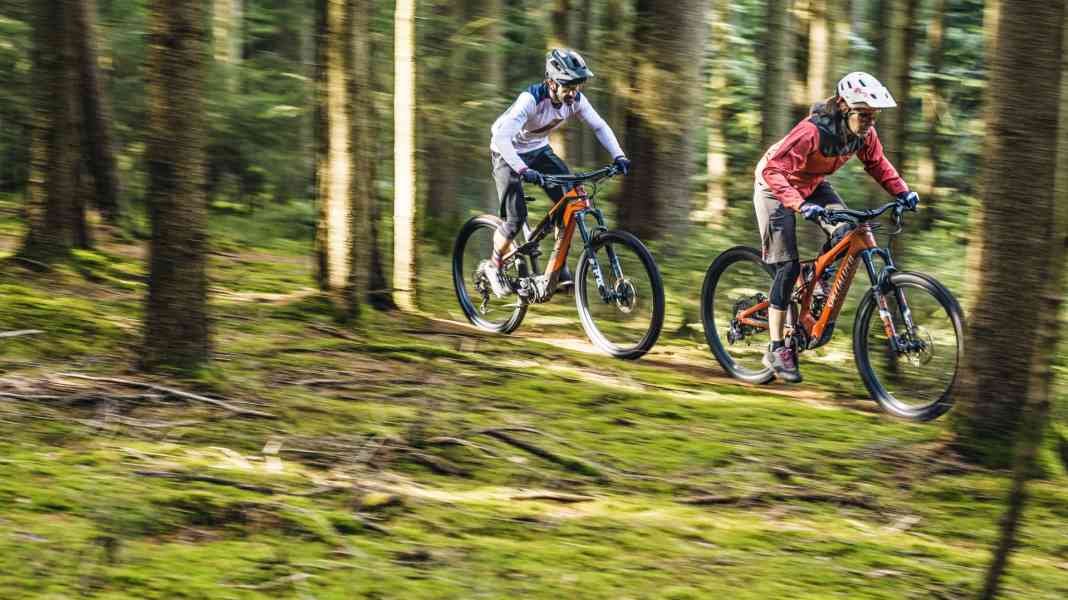 E-Bikes mit Idealgewicht: 3 leichte Trailbikes im Vergleich