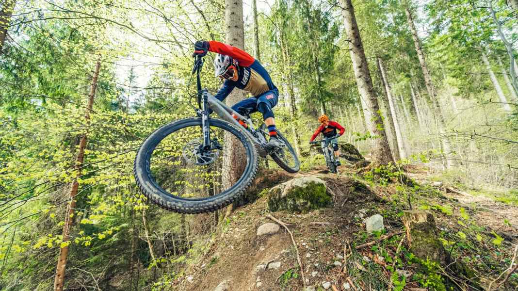 Minimal-Assist-Bikes: Die perfekten Enduros?