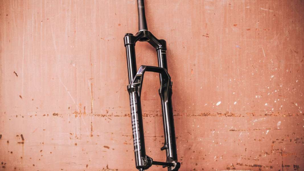 Super steif: Rockshox Domain 180 mm im Test