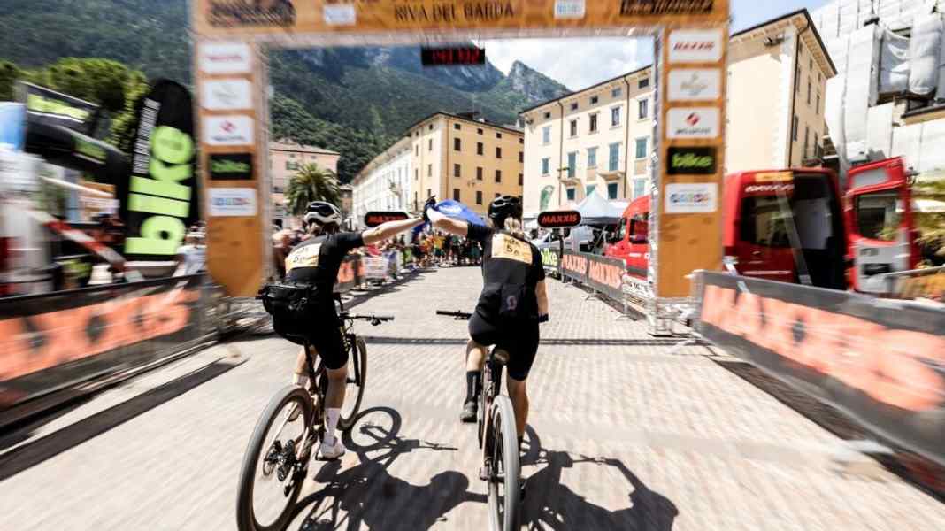 Freudentaumel bei der 23. BIKE Transalp