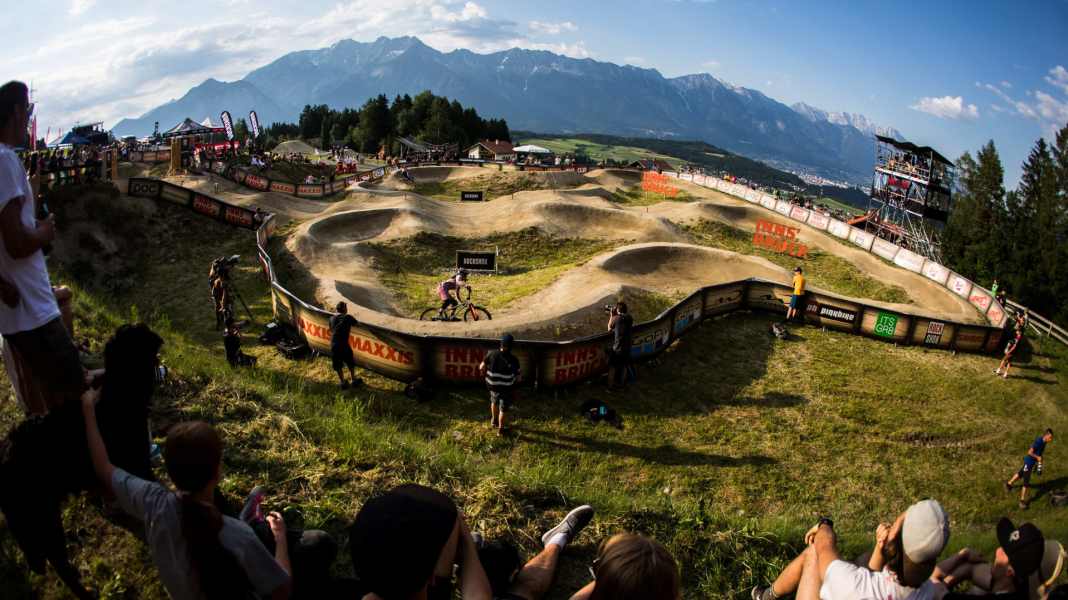 Faszination Pumptrack: 4 Dirtbikes im Kurz-Check