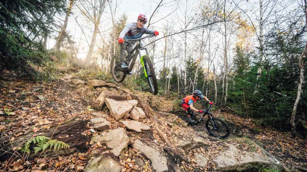 Zehn Enduro-Bikes von 5799 bis 13500 Euro im Megatest