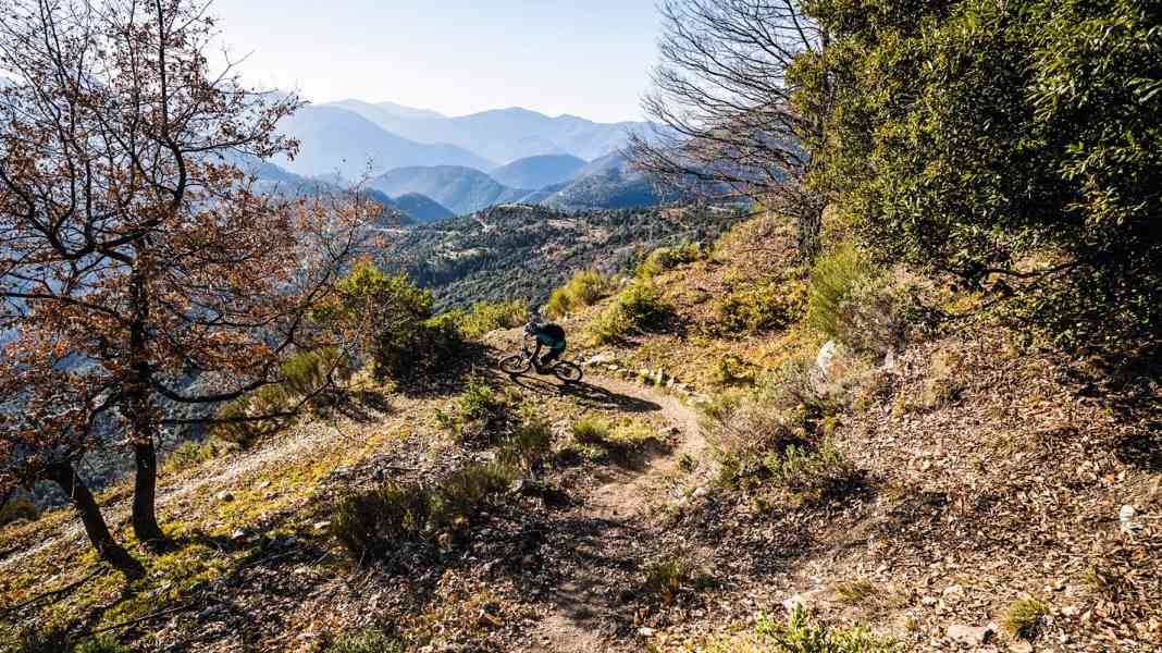 E-MTB Supertrail La Crinale - Trail-Runde an der Côte d’Azur