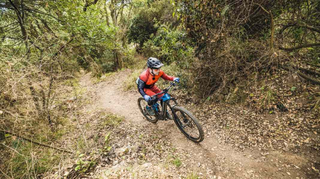 How to: EMTB-Uphill-Fahrtechnik #5 – Anfahren am Berg