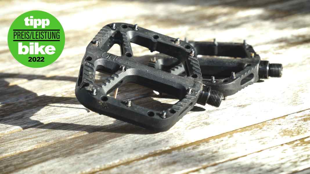 OneUp Components Comp: Günstige MTB Pedale, die überzeugen