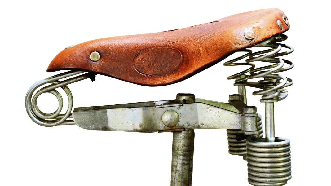 ZEITSPRUNG: Fahrradsattel damals und heute