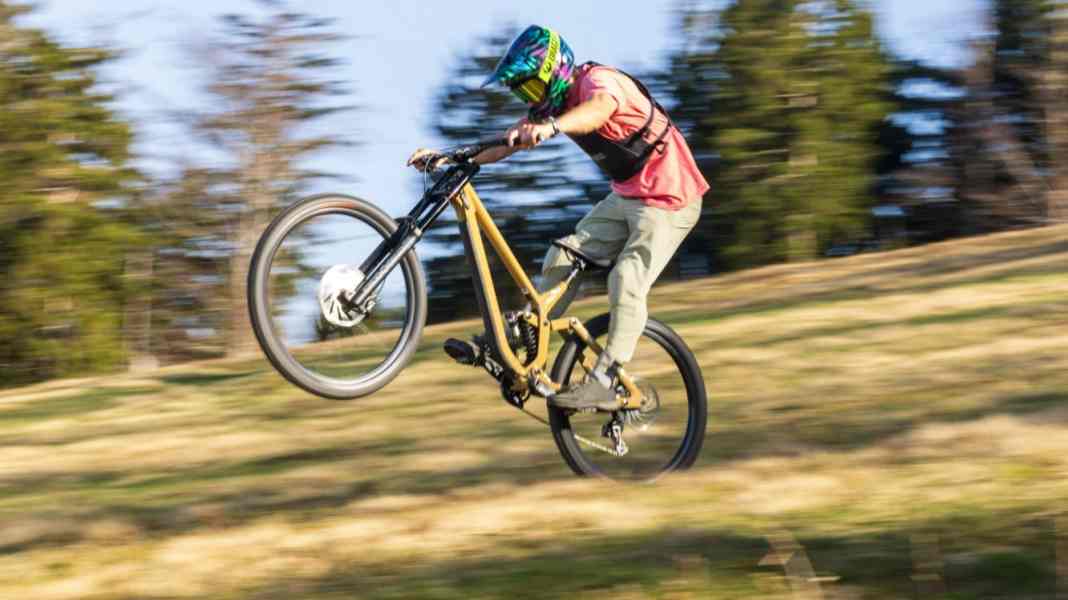 Rose Bikes warnt vor möglichem Sicherheitsrisiko bei Scrub-Mountainbikes