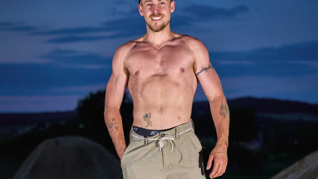 Elias Ruso: Body-Check mit Freerider Elias Ruso – fette Tricks gehen manchmal schief