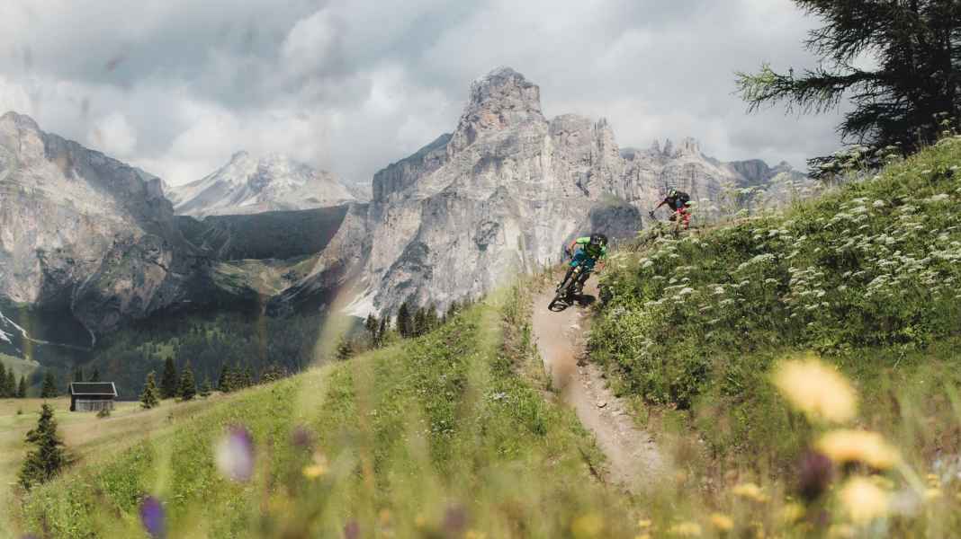 Südtirol – EMTB-Revier-Guide Alta Badia: E-Mountainbike-Vergnügen mit Dolomiten-Panorama