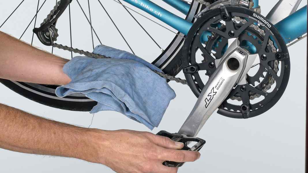 Antrieb reinigen und schmieren - was Sie bei der Fahrrad-Pflege beachten sollten
