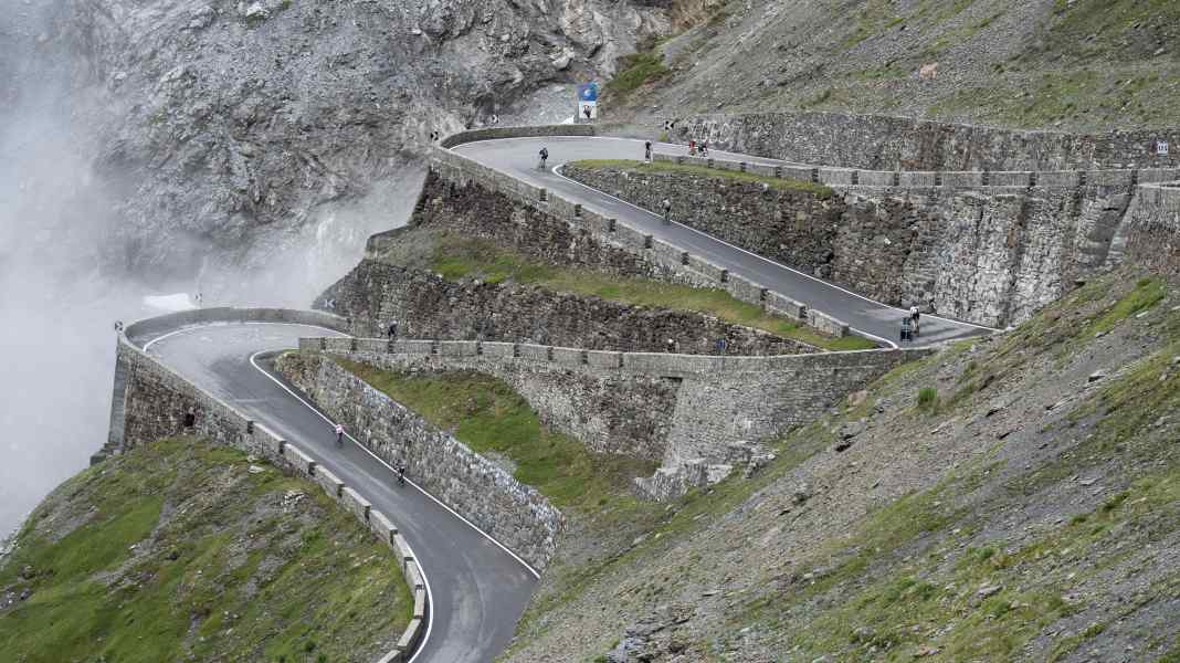 TOUR Transalp 2022: Strecke führt über das Stilfserjoch
