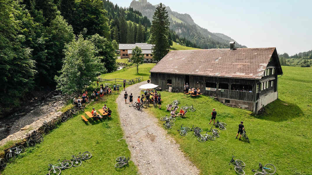 Gravel-Events: Gravel-Camps & Gravel-Festivals - wo der Spaß an 1. Stelle steht