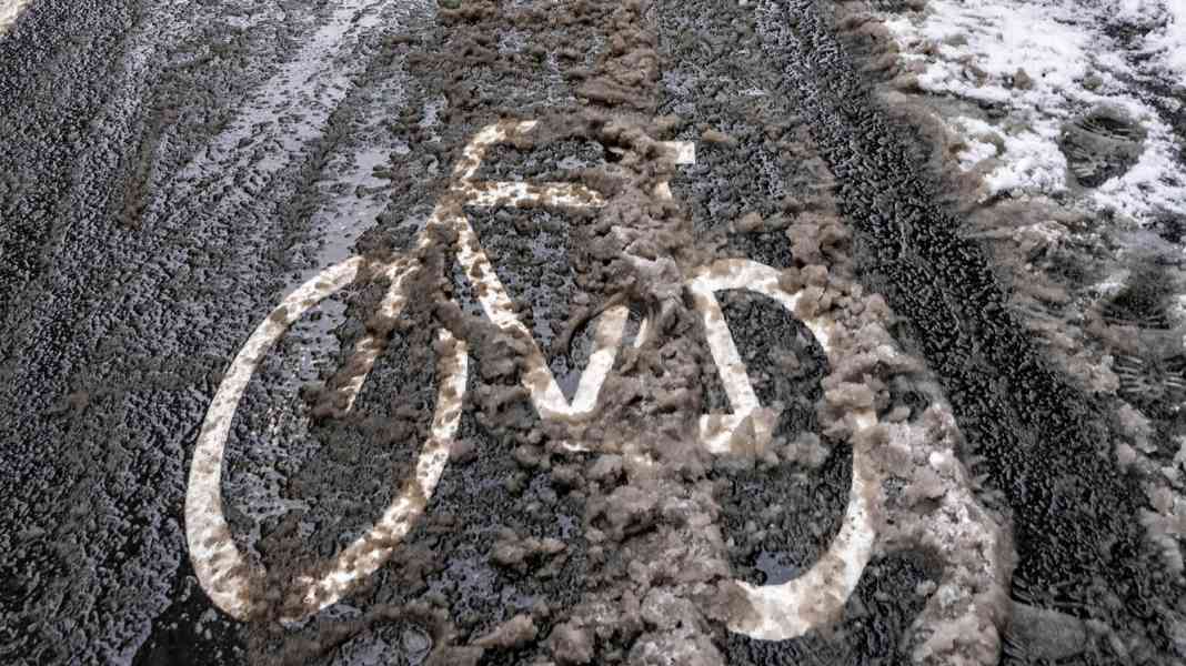 Studie zu Fahrradunfällen: Besonders im Winter lauert die Gefahr