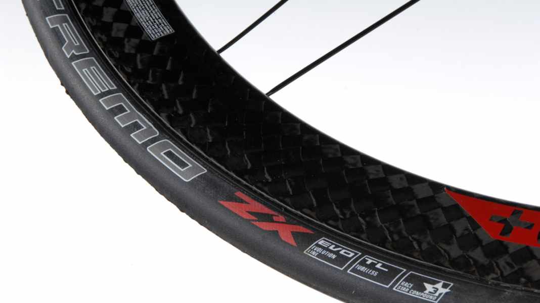 Tubeless-Reifen montieren: So gelingt die Tubeless-Montage
