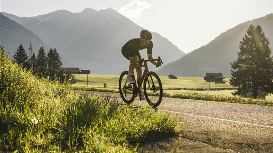 Sommertouren: Die 6 besten Tipps fürs Radfahren bei großer Hitze