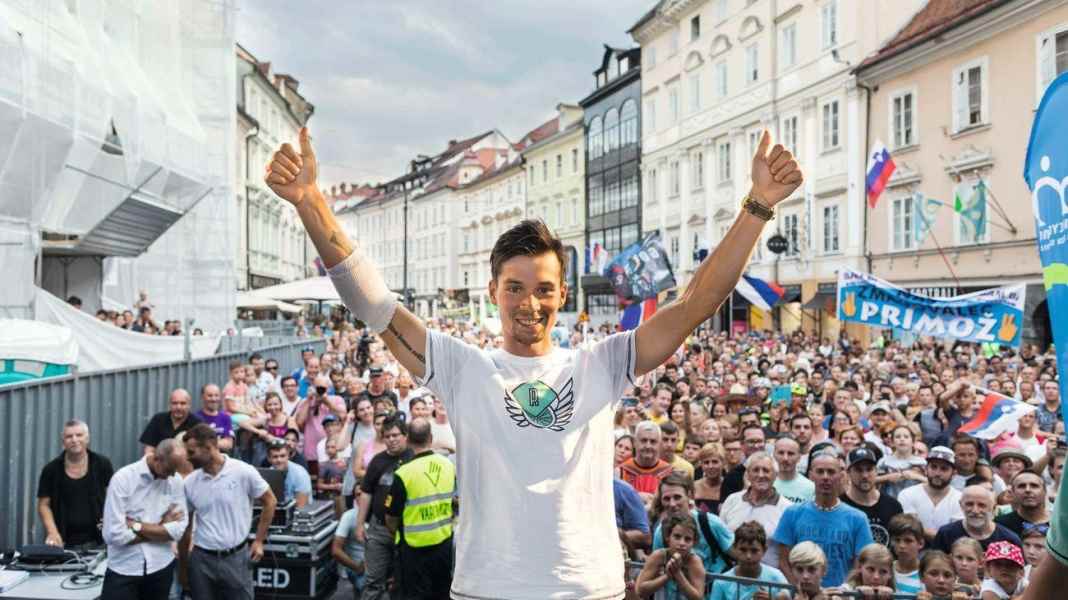 Primož Roglič Porträt des slowenischen Radsportlers - Zu Besuch bei Primož Roglič