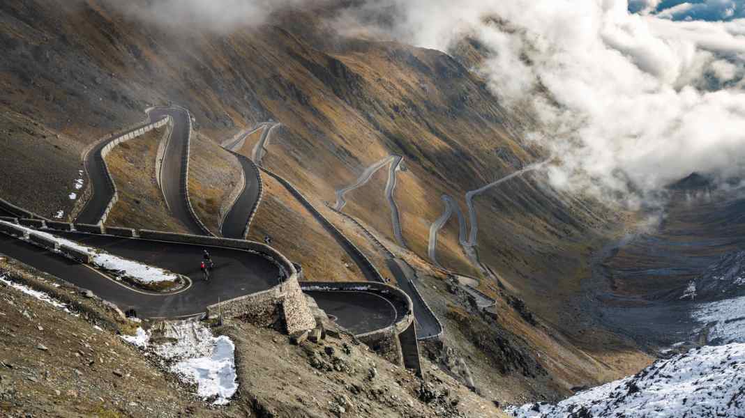 5 Transalp-Routen von leicht bis schwer: Rennrad-Touren über die Alpen
