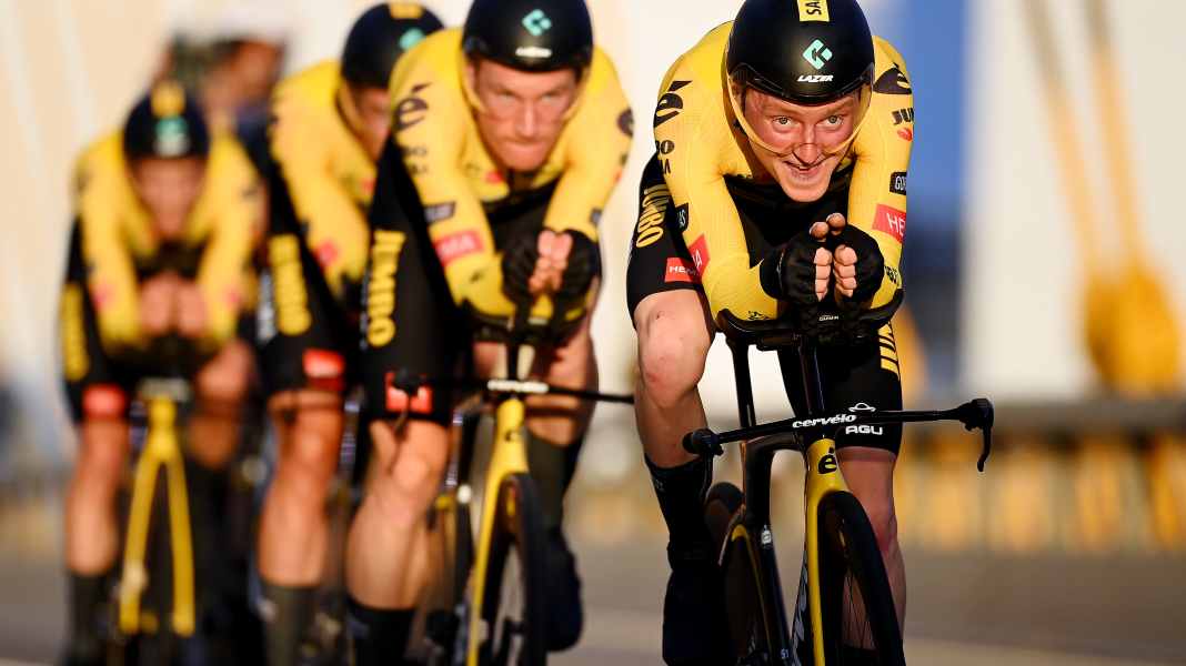 Vuelta: Jumbo-Visma triumphiert im Mannschaftszeitfahren