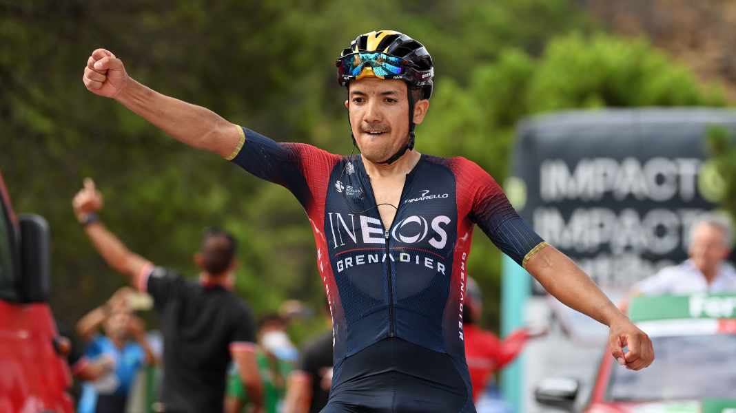 Vuelta: Carapaz siegt auf 12. Etappe, Brenner glänzt, Evenepoel verteidigt Rot trotz Sturz