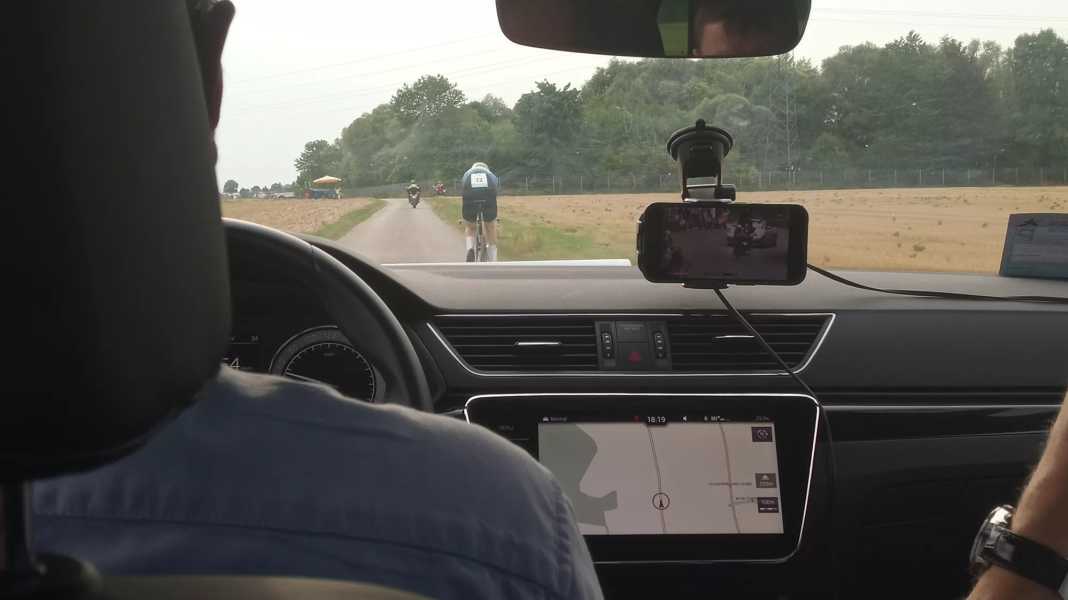 TOUR war dabei: Zeitfahren im Teamwagen bei den European Championships