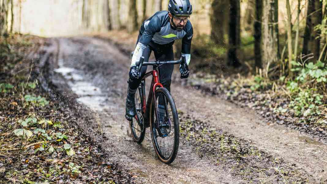 Neue Räder 2022: Trek Checkpoint SL 6 eTap im Test
