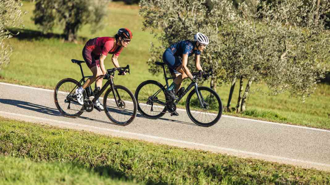 Die neue Ultegra: Marathon-Rennräder im Test