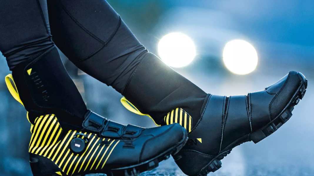 Rad-Winterschuhe: Welche Sohle ist besser? Die Rennradsohle oder die Sohle mit Profil?