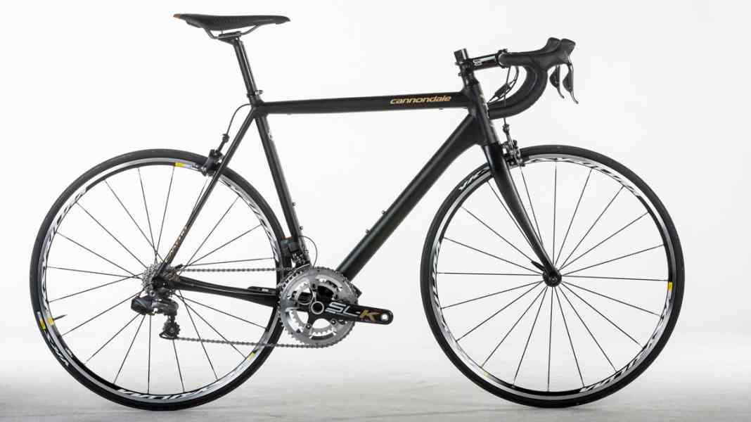 Cannondale CAAD10 Ultegra Di2 | TOUR