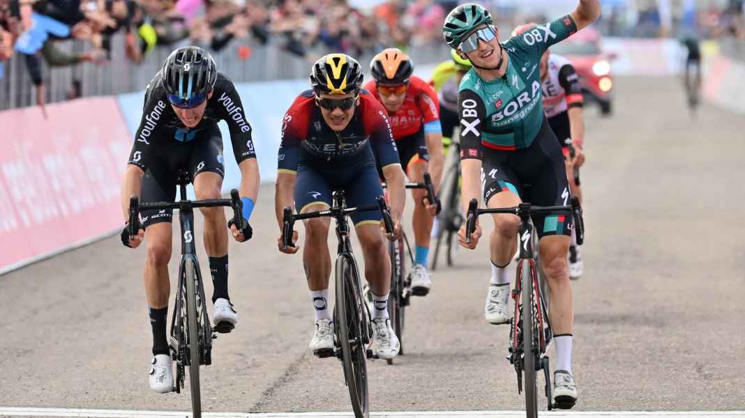 Giro d'Italia - Kämna bei Bergankunft chancenlos - Buchmann in Schlagdistanz