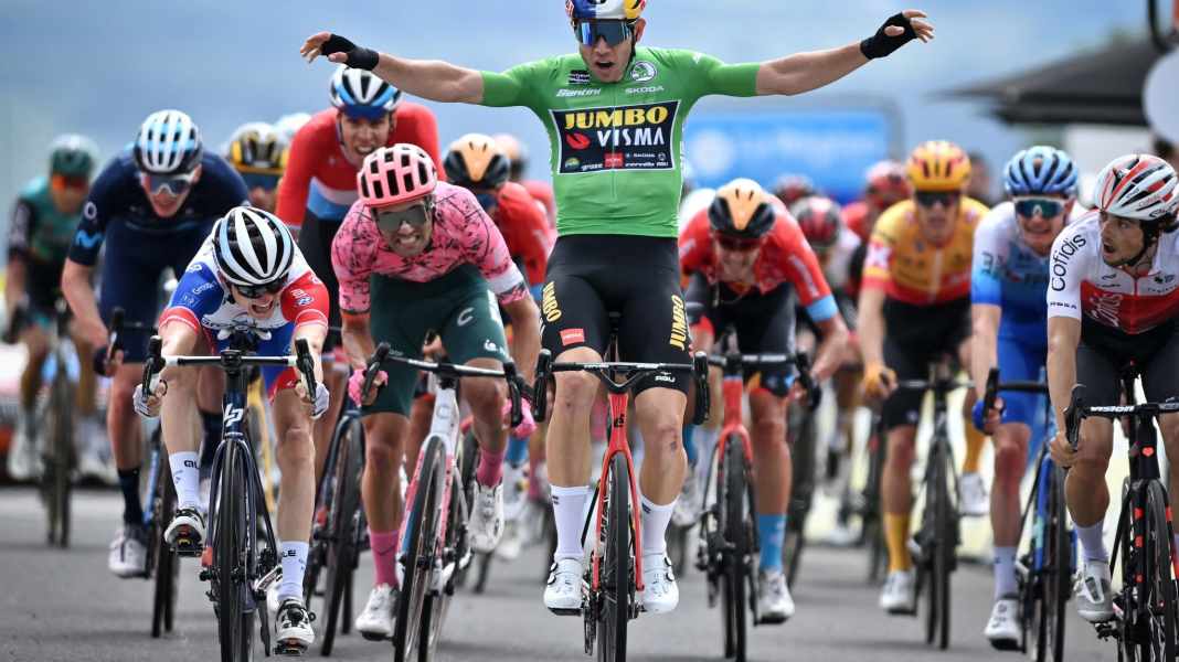 Criterium du Dauphine: Wout Van Aert verjubelt Etappensieg