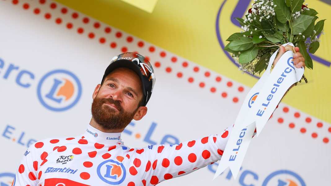 Fast-Bergkönig Geschke mit einem Lachen in Paris