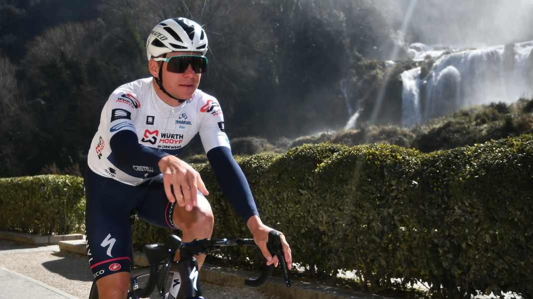 Wieder im Alleingang: Evenepoel siegt in San Sebastian