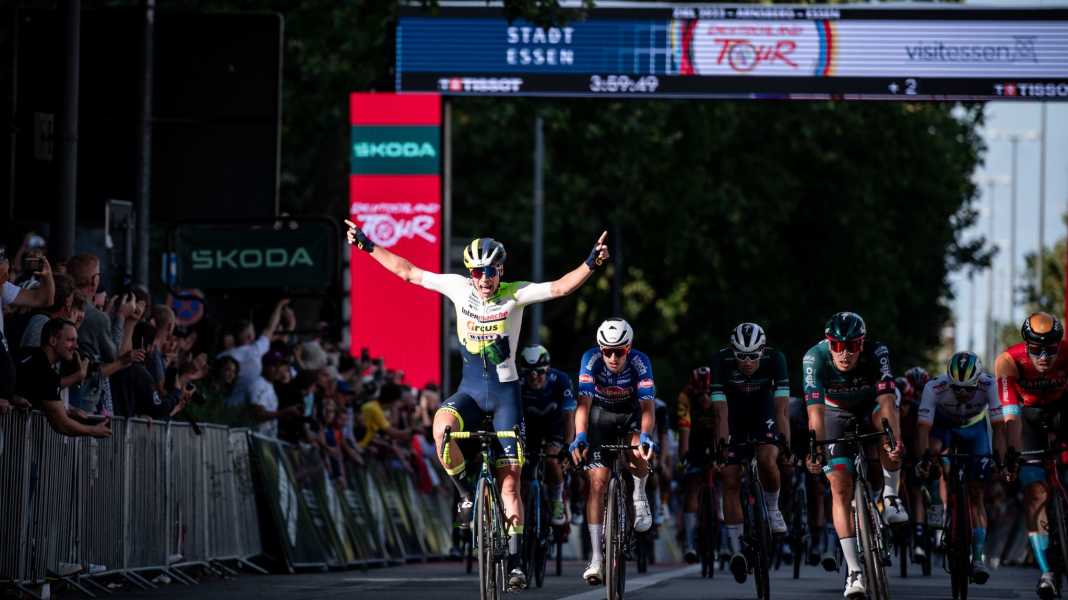 Deutschland Tour: Este Mihkels siegt in Essen - van Wilder bleibt in Rot