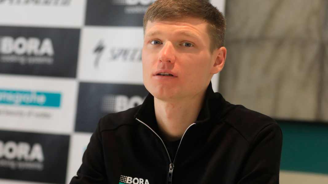 Knöchelbruch: Vlasov steigt bei Tour de France aus