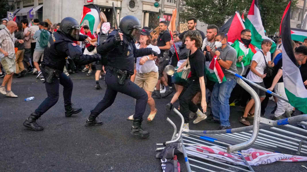 Rad-Rundfahrt in Spanien - Letzte Vuelta-Etappe wegen Protesten abgebrochen