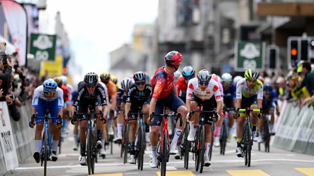 Tour de Romandie: Erneuter Führungswechsel: Hayter siegt und holt Gelb
