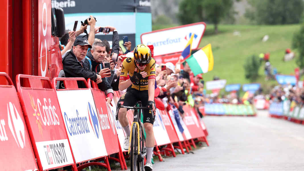 Vuelta 2023: Vingegaard gewinnt für verunglückten Teamkollegen