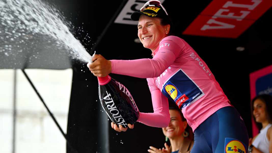 Giro d’Italia Women 2024: Longo Borghini gewinnt Einzelzeitfahren zum Auftakt