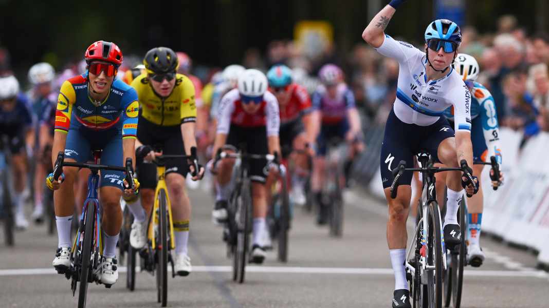 Simac Ladies Tour 2024: Wiebes gewinnt 2. Etappe