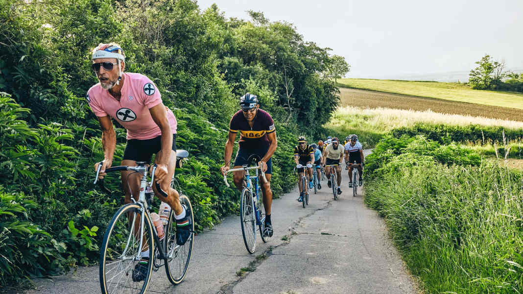Retro-Events 2023: Veranstaltungen für Stahlrahmen und Wolltrikots