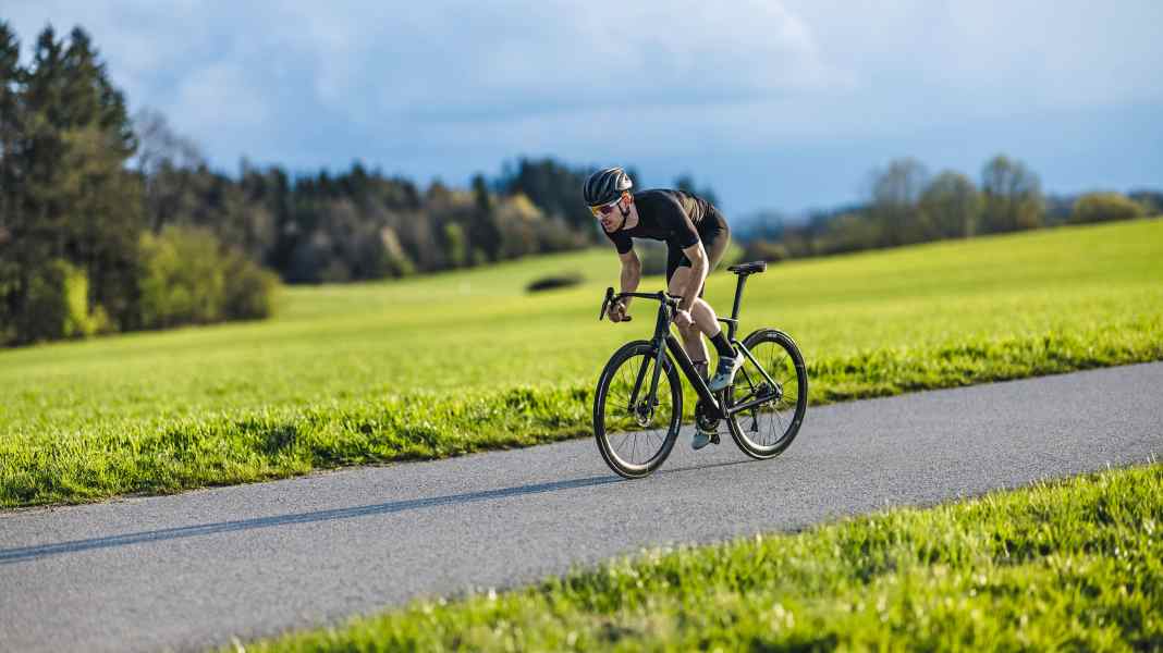 Französische Rennräder im Test: Van Rysel RCR Dura-Ace Di2