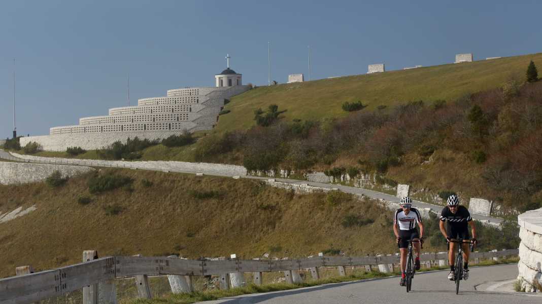 TOUR Transalp 2024: Die besten Rennradtouren rund um San Zenone
